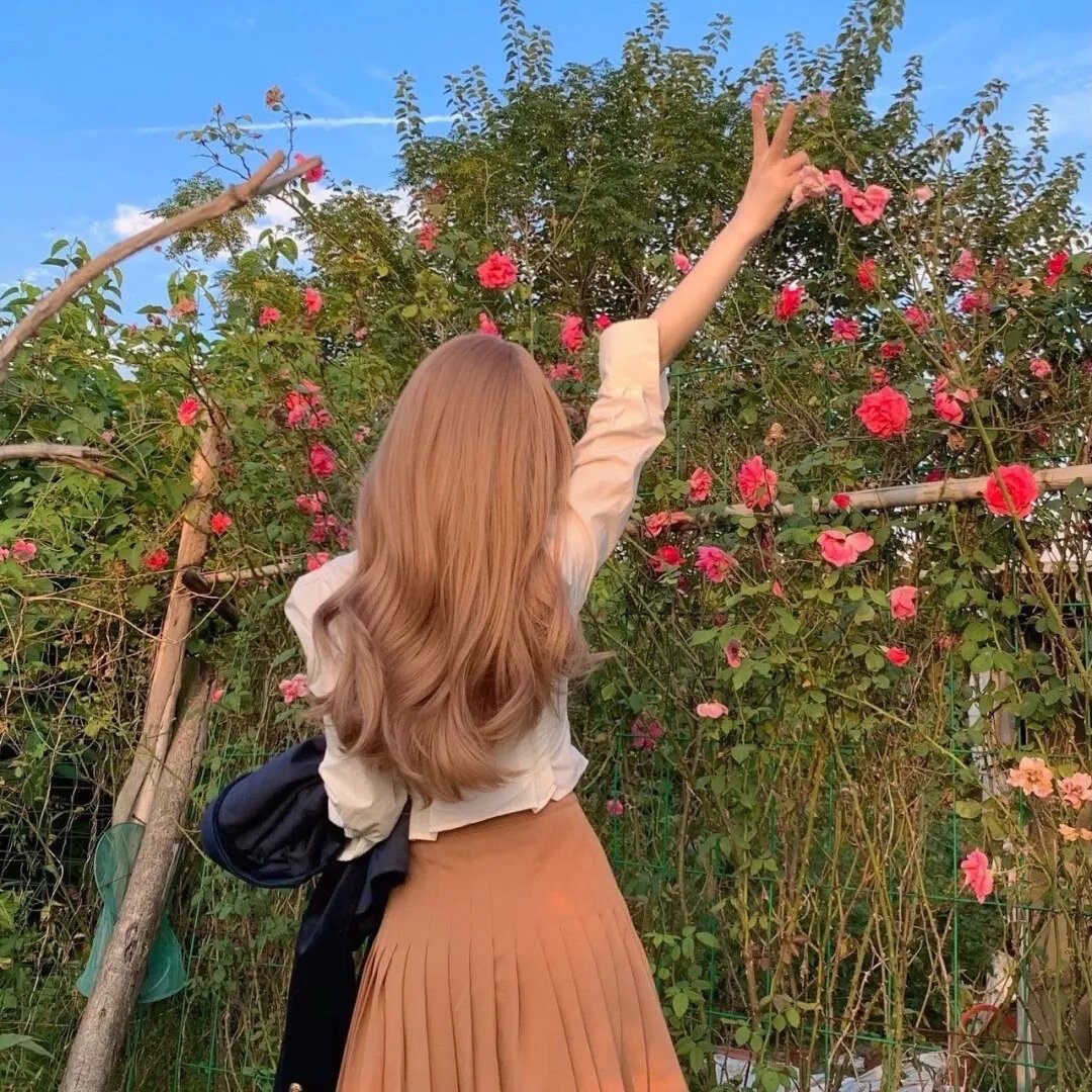 Gui bao zhi bao xiao chuang yu zhou